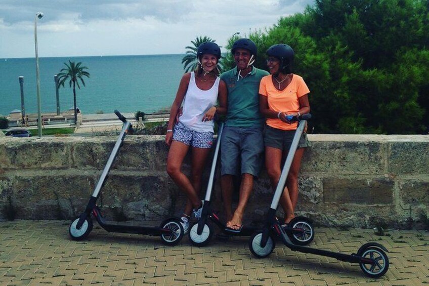 Electric Scooter Tour in Palma de Mallorca