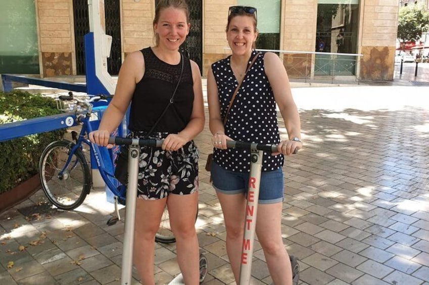 Electric Scooter Tour in Palma de Mallorca