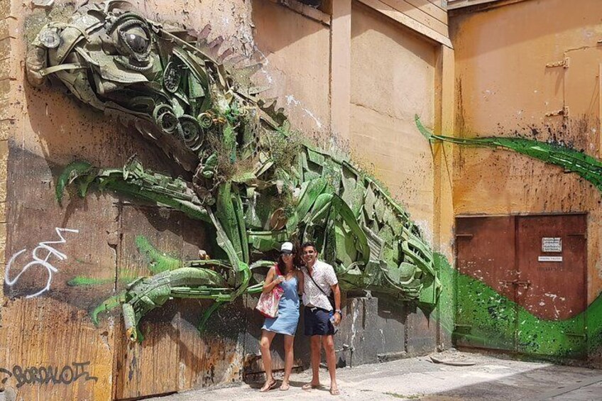 The Whole Story Tour of San Nicolas in Aruba