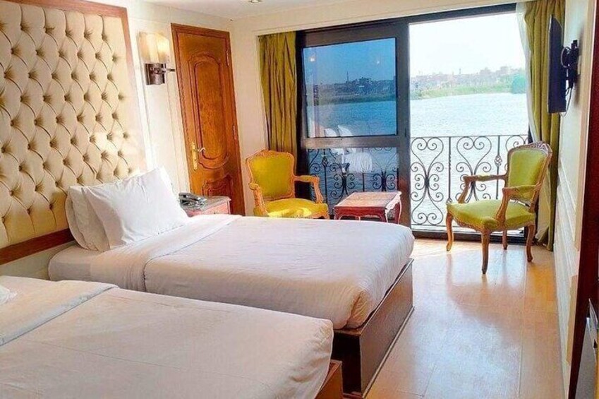 4-Days 3-Nights Cruise From Aswan To Luxor including Abu Simbel Hot Air Balloon