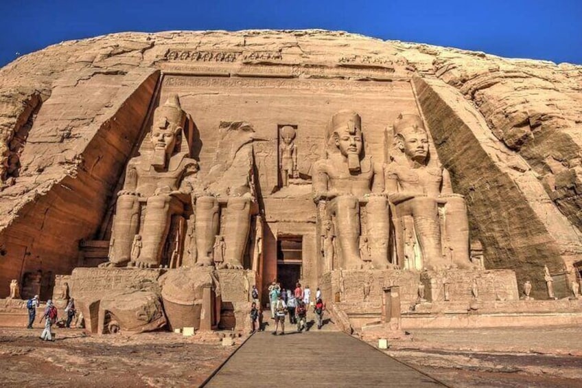 4-Days 3-Nights Cruise From Aswan To Luxor including Abu Simbel Hot Air Balloon