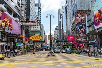 香港私人一日游，包括中环位置酒店接送服务