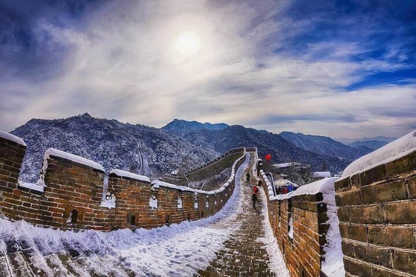 Mutianyu Great wall with snow