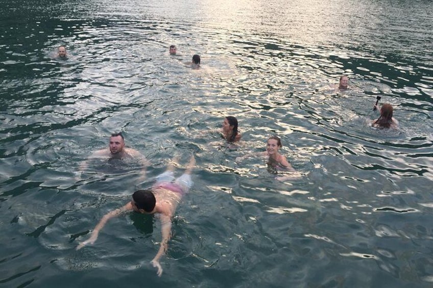 Activiti - Swiming