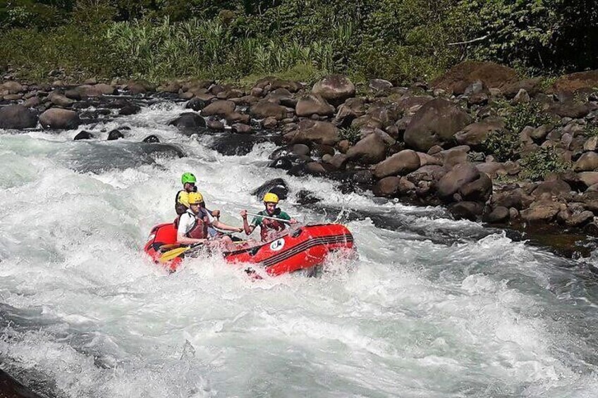 Best Whitewater Rafting Sarapiqui River, Costa Rica, Class III-IV