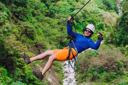 Canopy - Zipline - 2000m. Circuito de Aventura - en 6 líneas Ec.