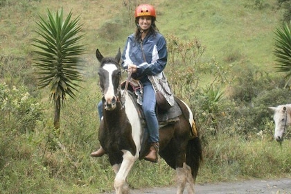 Tours En Caballo | Horseback | Por 2 Horas | Baños - Ecuador