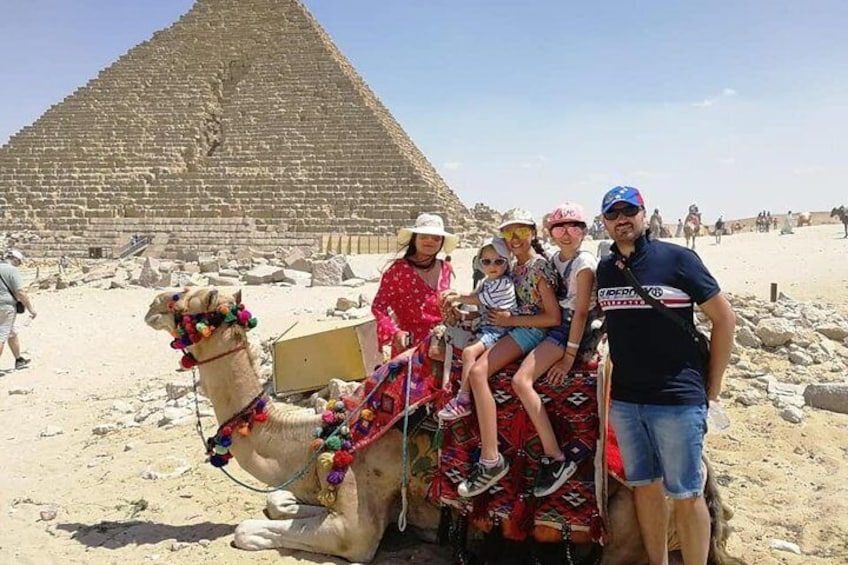 Tour privado de la pirámide y la esfinge de Giza, Museo Egipcio y Ciudadela
