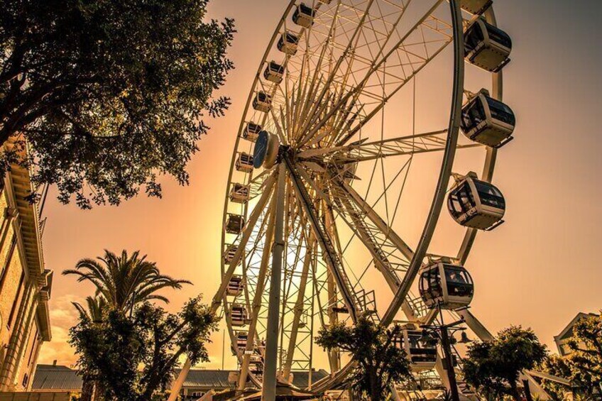 The Cape Town Wheel en route to Robben Island