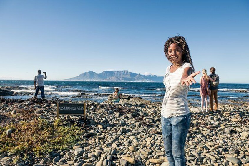 Robben Island & Table Mountain Pre Booked Tickets With Hotel Pick Up & Drop Off