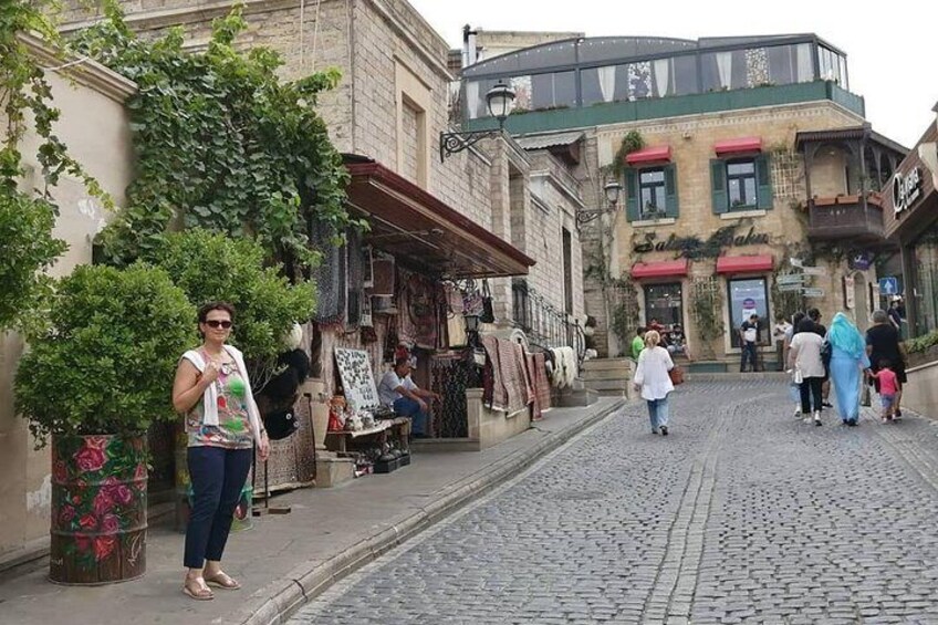 Baku Modern City & Old Town Private Tour