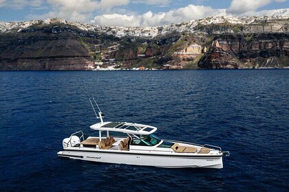 The Fastest Private Motor Yacht in Santorini - All-inclusive Tour