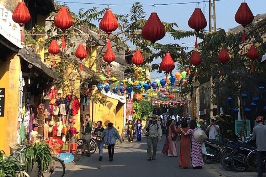 Shore Excursion to MY SON HOLYLAND & HOI AN city from CHAN MAY or TIEN SA port