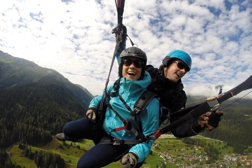 Show item 5 of 17. Davos absolutely free flying Paragliding Tandem Flight 1'000 meters high