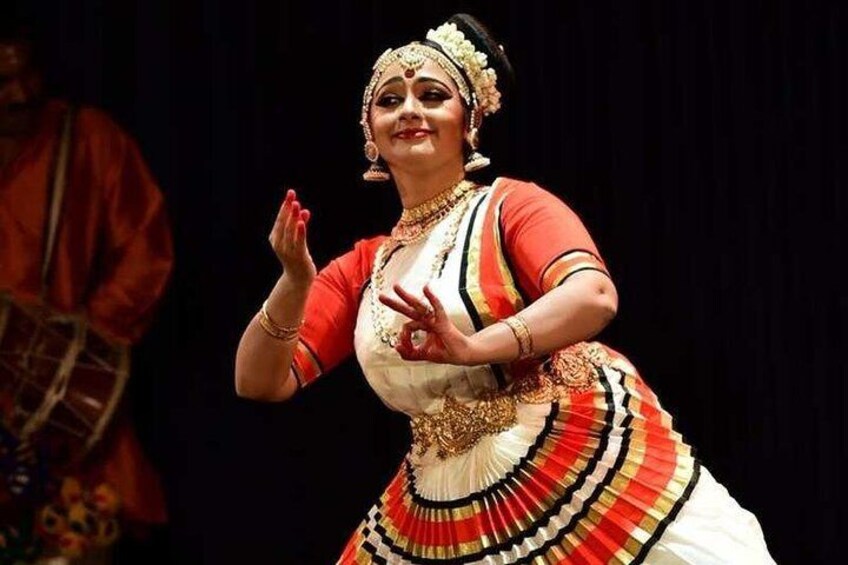 Skip the Line: Kathakali Cultural Show Ticket