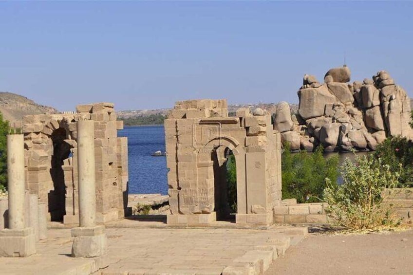 Amazing 3 nights Nile cruise includes tours from Luxor to Aswan