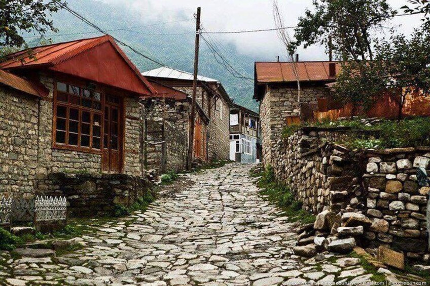East to West - Azerbaijan (Shamakhi- Lahij- Gabala- Shaki)