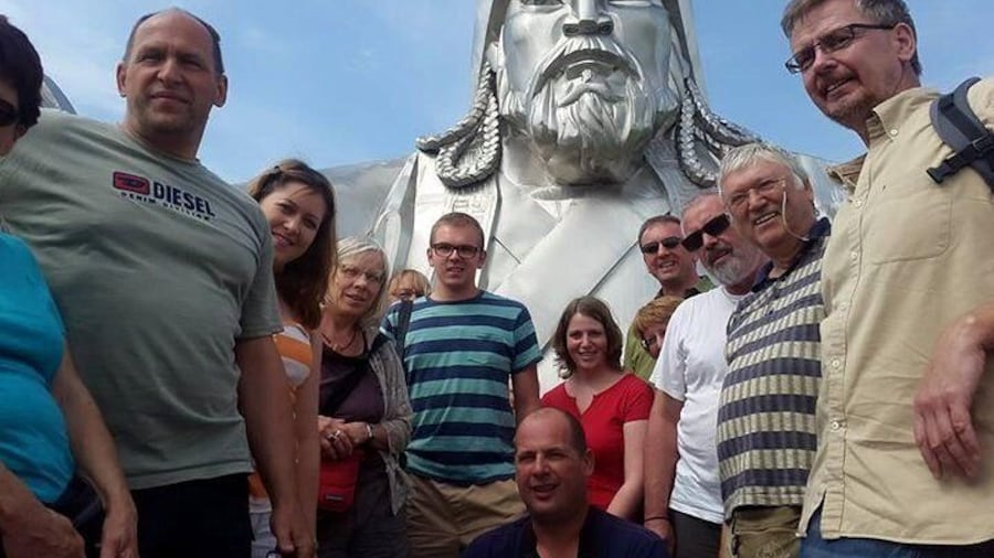 Chinggis Khaan Statue
