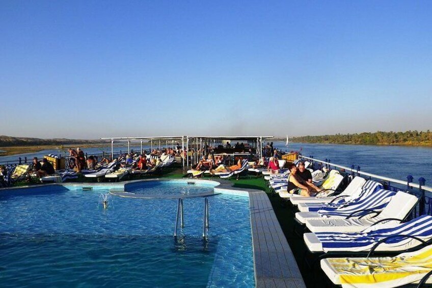 Amazing Sailing Nile Cruise from Aswan for 1 Night