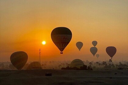 Enjoy 2-Nights Aswan To Luxor Nile Cruise including Tours & Abu Simbel