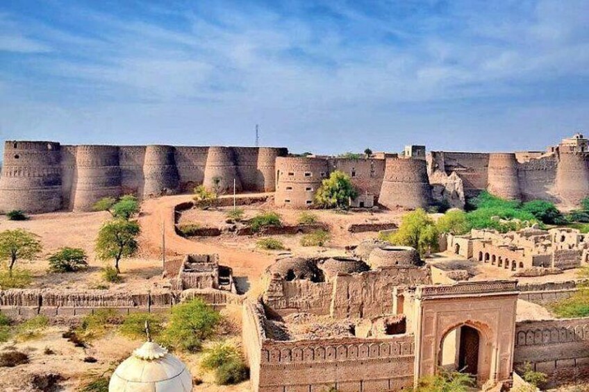 Derawar Fort: a 9th century human marvel on the verge of collapse