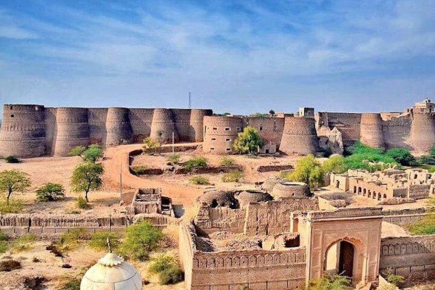 Derawar Fort: a 9th century human marvel on the verge of collapse