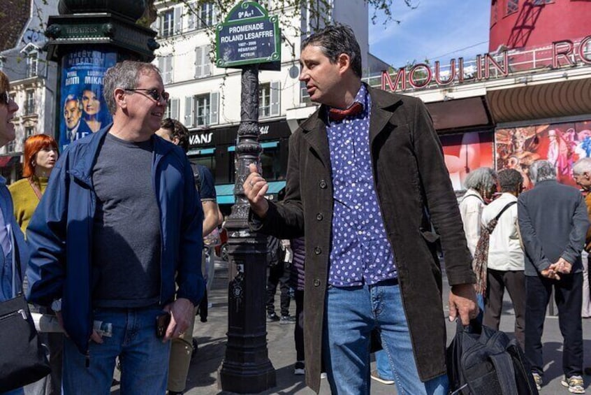 See 15+ Top Sights Paris Tour with Fun Guide, (Walking and Metro Tour)