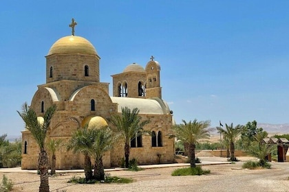 Bethany, Mt Nebo & Madaba Full-Day Private Tour from Amman