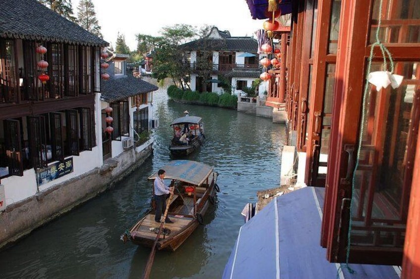 Shanghai: Zhujiajiao UNESCO Water Town Afternoon Tour