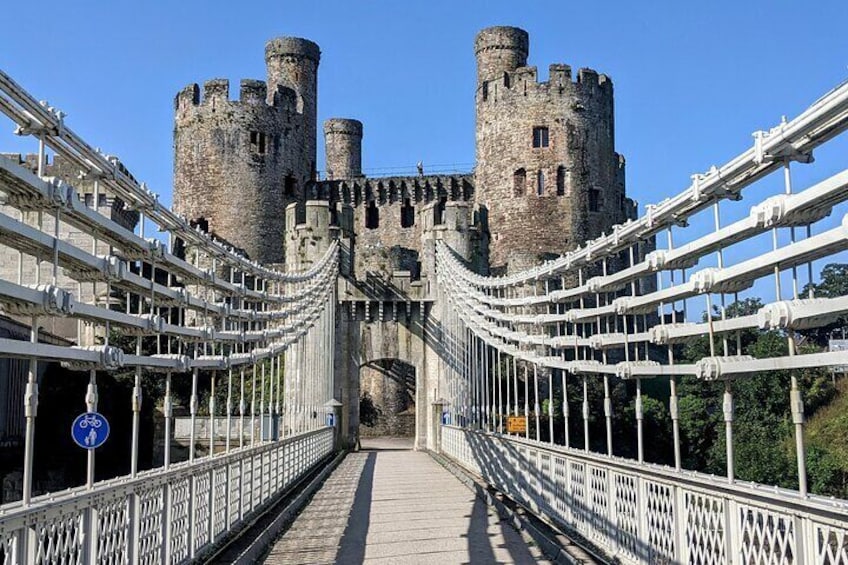 Portmeirion, Castles and Snowdonia Tour