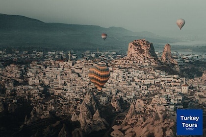 Cappadocia Balloon Tours with Breakfast and Champagne
