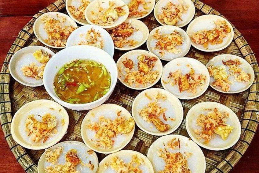 Banh Beo- a tasty cake only in Hue city