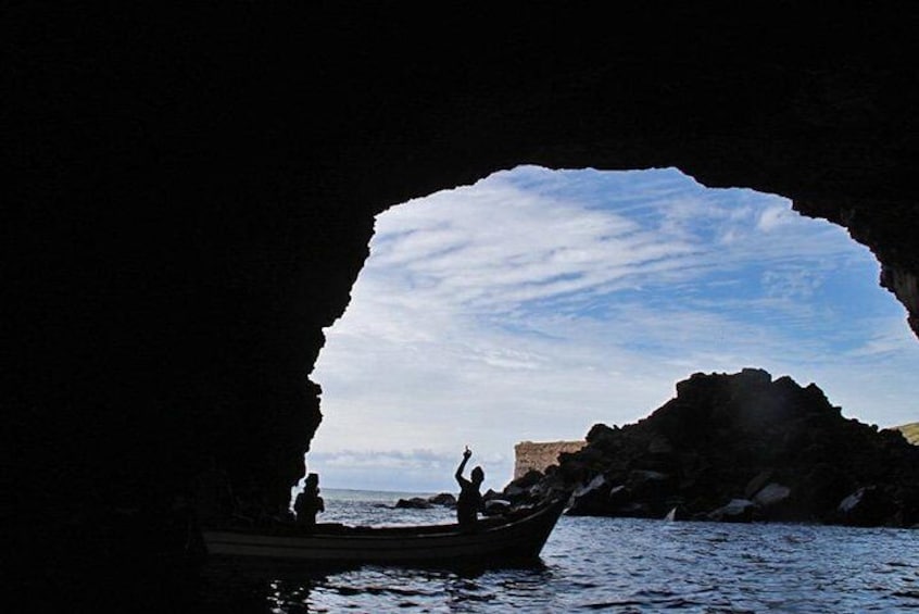 Adventure in a natural cave in " Grutas das Águas Belas" - Ribeira das Pratas.