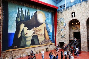 Salvador Dali: SKIP-THE-LINE & Audio Tour in the Mobile App