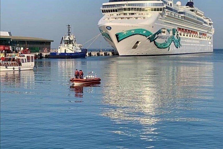 Kusadasi cruise port