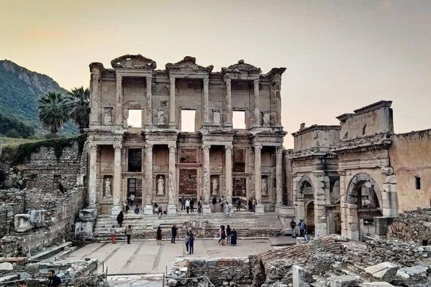 Private Ephesus and Sirince VillageTour from Kusadasi with Vaccinated Guides