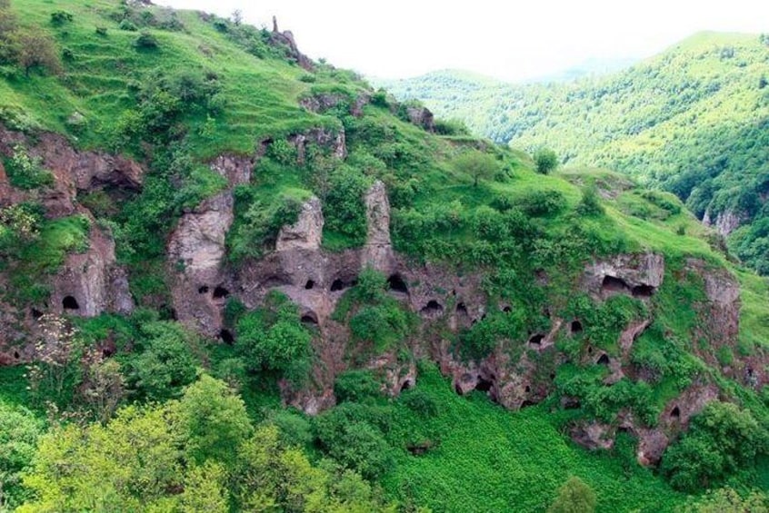 Khndzoresk Cave Town
