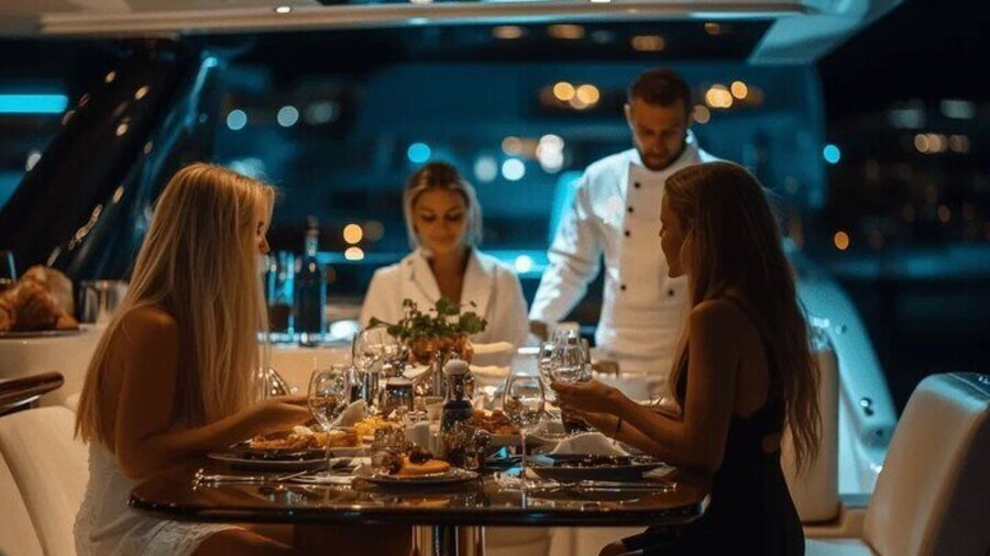 Best Dinner Cruise in Cairo Nile with Egyptian Performances