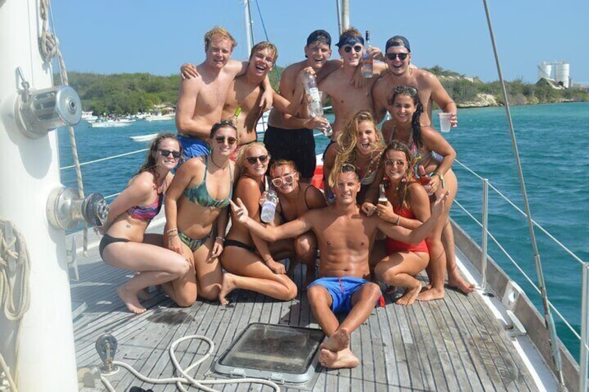 Private charter,4 hours ,Spanish waters,fuik bay bbq and snorkel.