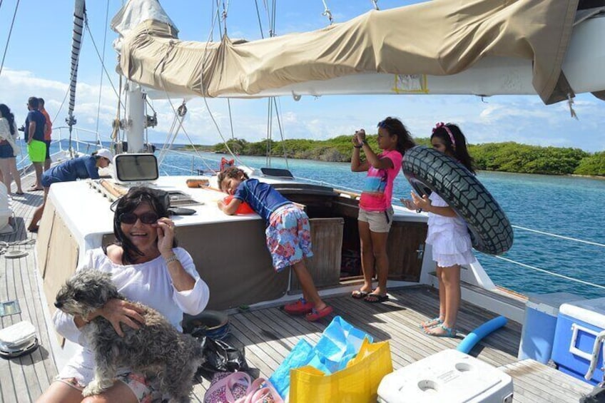 Private charter,4 hours ,Spanish waters,fuik bay bbq and snorkel.