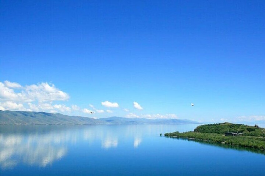 Private Tour to Tsaghkadzor, Kecharis Monastery, Lake Sevan, Sevanavank
