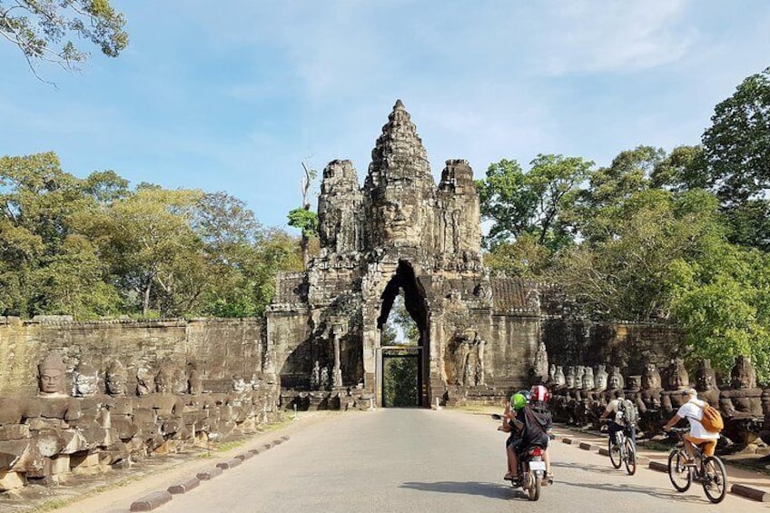 South gate of Ankgor Thom