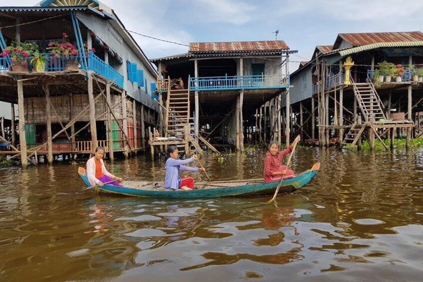 2 Day private tour: Small tour, Big tour, sunrise and sunset,floating village. 