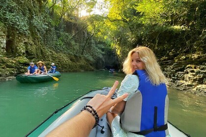 Visite des CANYONS et des GROTTES au départ de Koutaïssi - Okatse, Martvili...