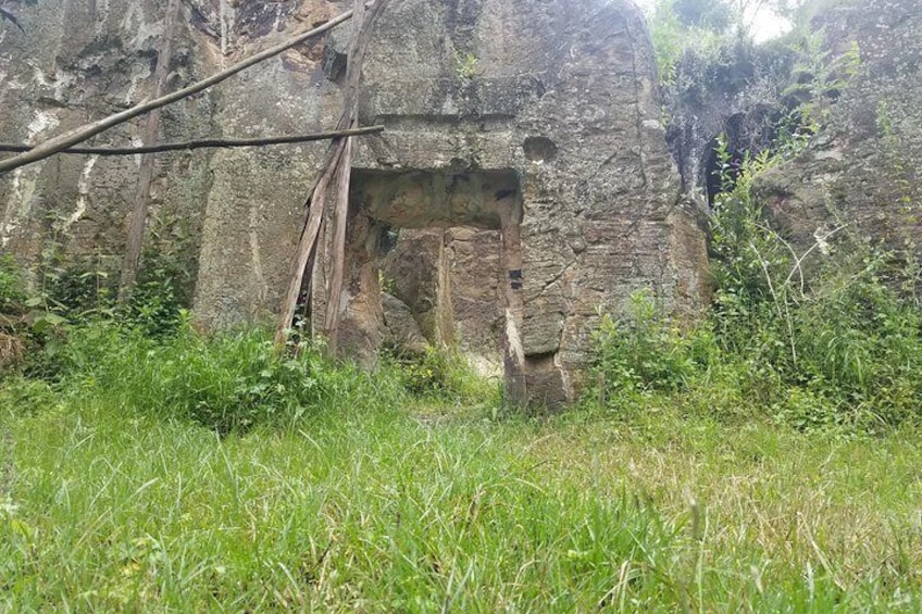 Hiking to Yeka | Stopover Tour: 8687' , semi-monolithic rock-hewn church