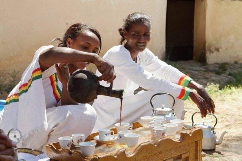 Local Ethiopian Food Tour
