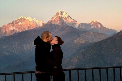 Annapurna: 3 Days Poon Hill Trek (to Kimche & from Hile with 4x4)