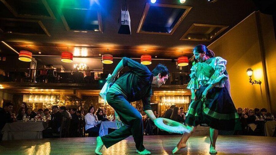 Magic Water Show and dinner at most popular restaurant in Barranco