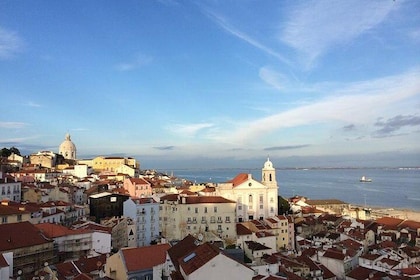 Tour privado a pie por Lisboa de corazón