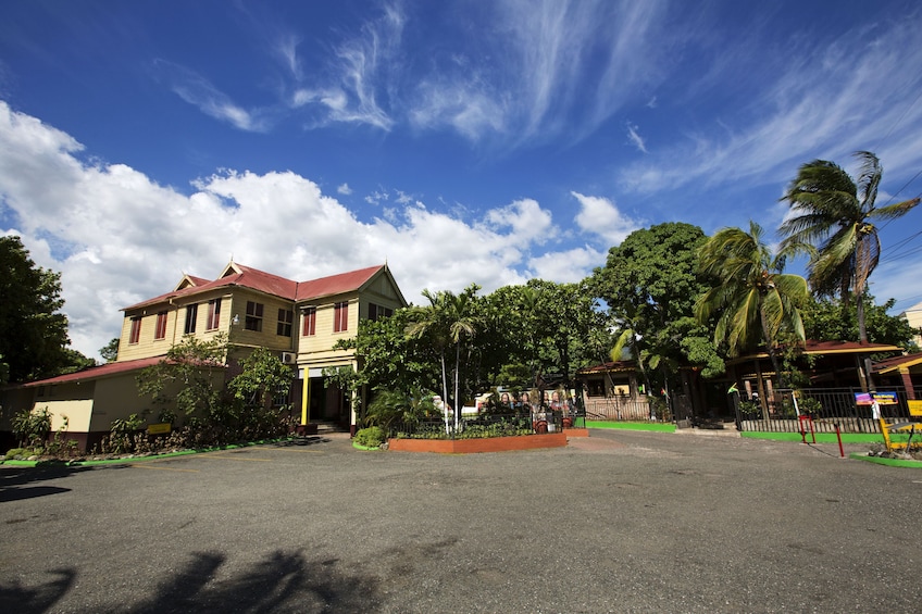 Kingston Tour & Bob Marley Museum Admission